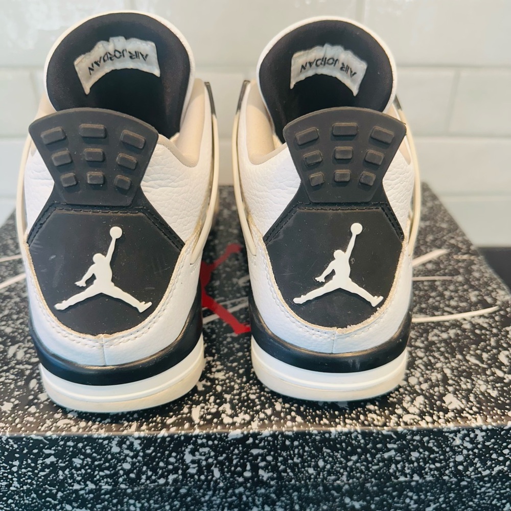 Nike Air Jordan 4 Retro Military Black Sneakers - Picture 4 of 9